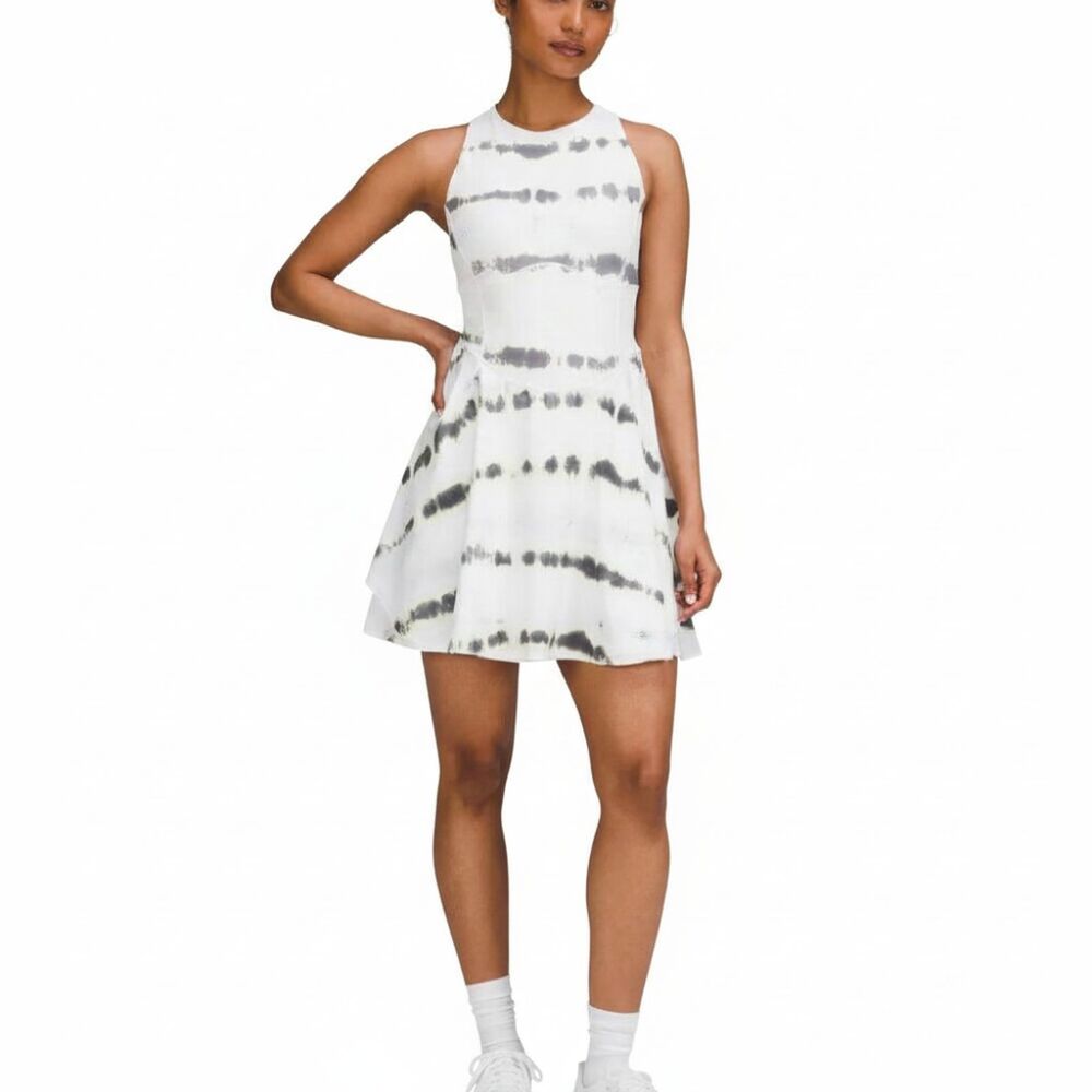 Lululemon NWOT White‎ Tie Dye Court Crush Dress Size 6 Built In Bra Shorts